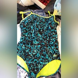 Speedo Women’s One Piece Swim suit